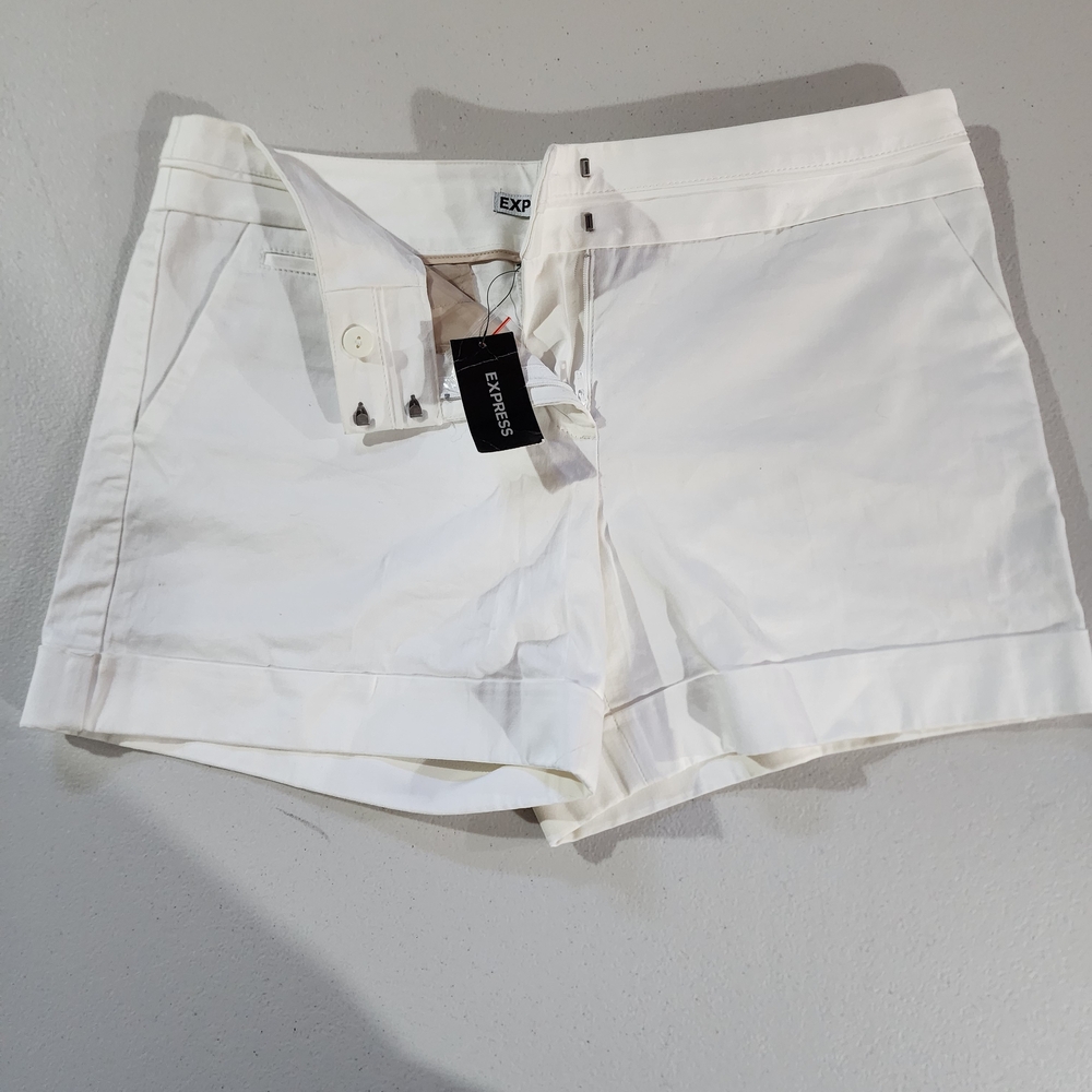 Express Women's High Waist Cream Shorts